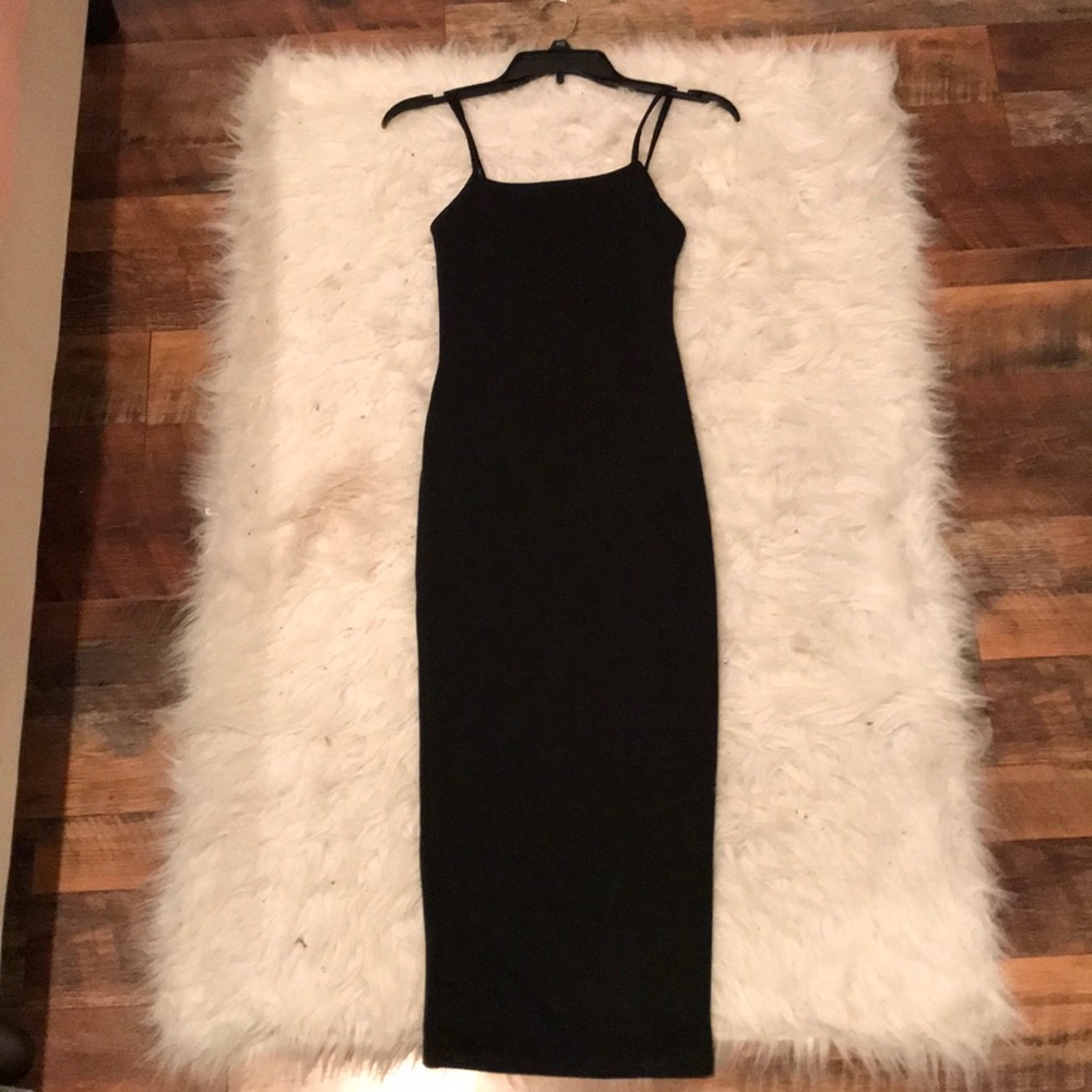 Long black strap of dress